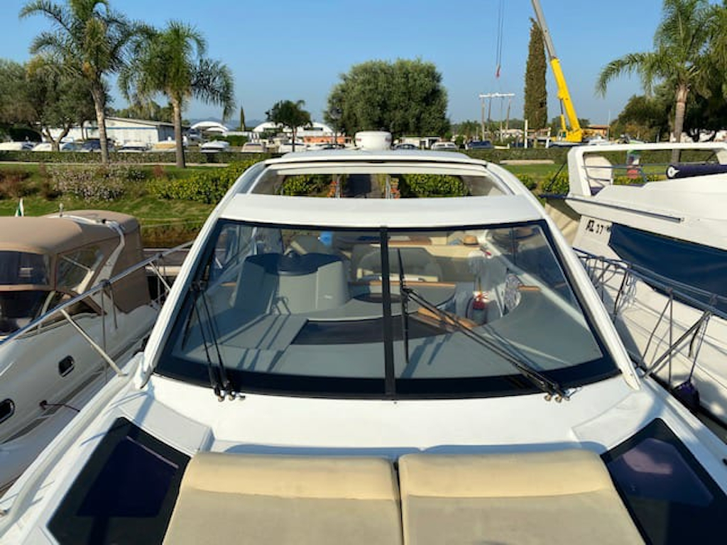 BENETEAU MONTECARLO 42 HT