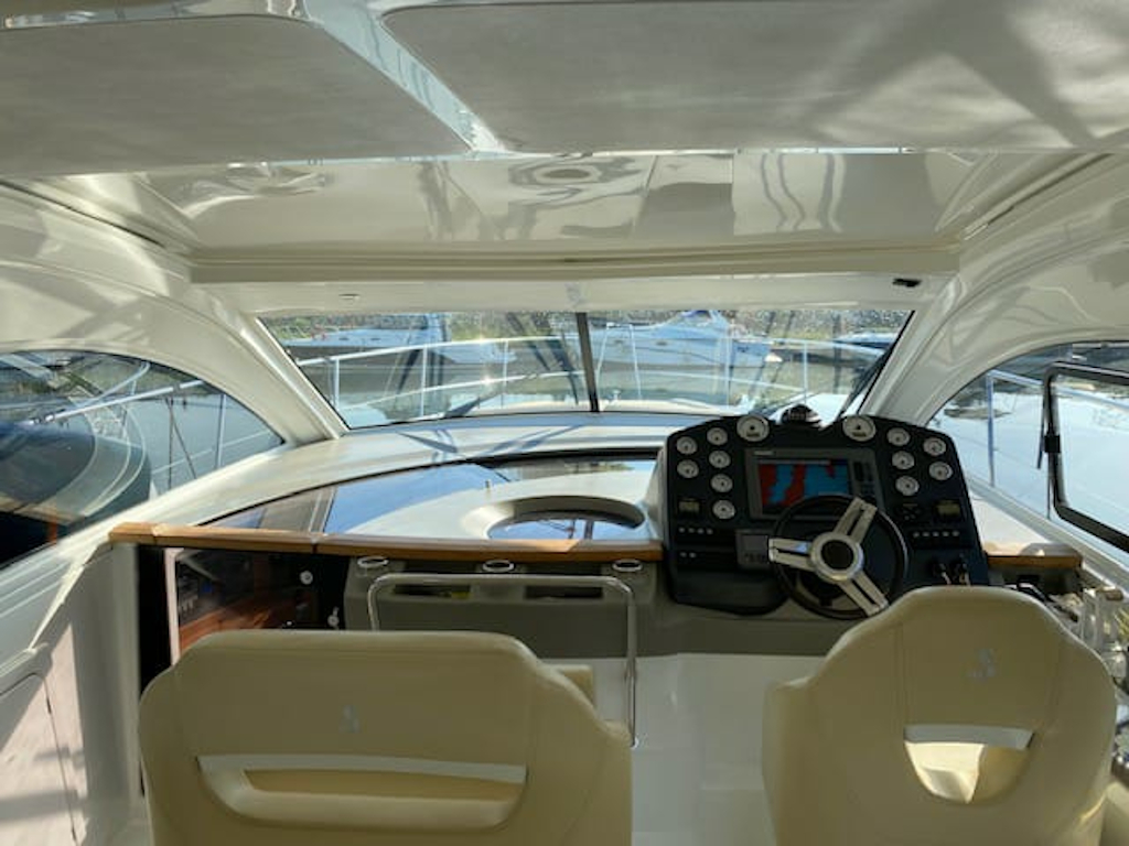 BENETEAU MONTECARLO 42 HT